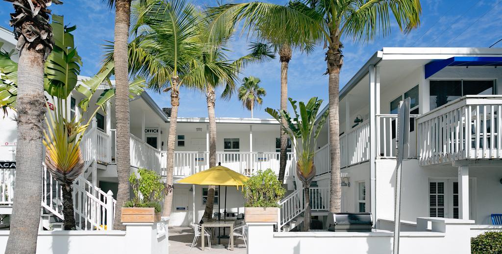 Inn On The Beach St. Pete Beach Exterior photo